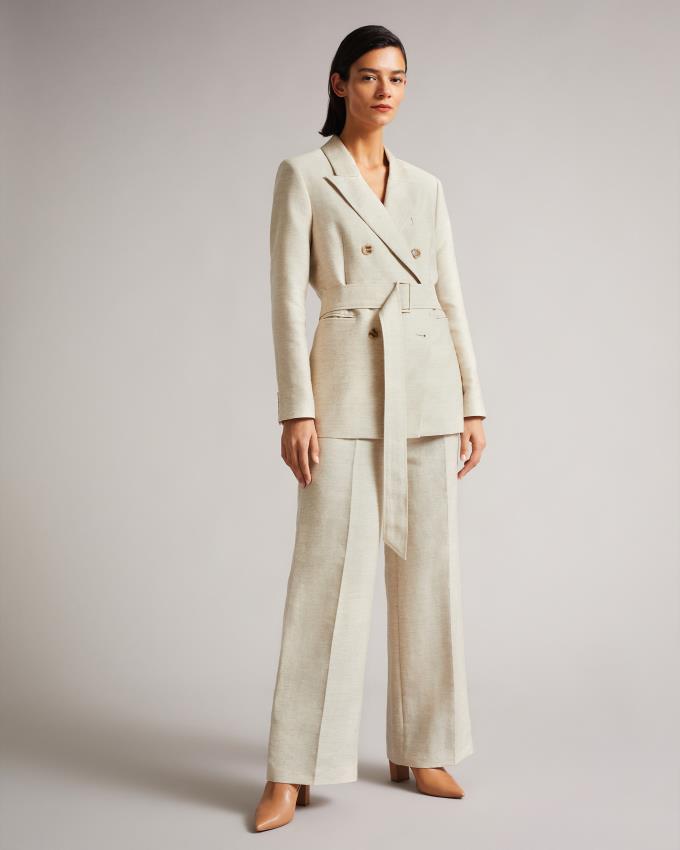 Blazer Ted Baker Relaxed Oversized Peak Lapel Blanche Femme | VOD-32921010